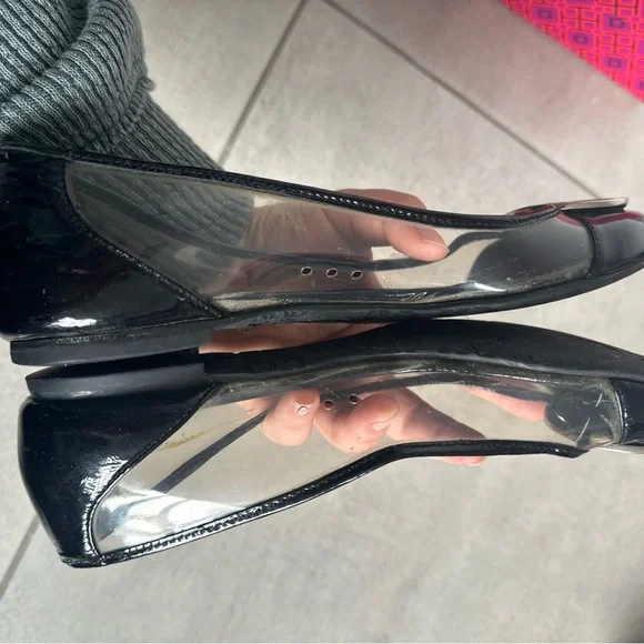 Tory Burch Black Patent Ballet Flats - Picture 10 of 12